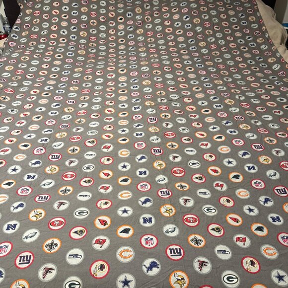 Pottery Barn Teen PB Teen NFL Football Twin Flat Sheet Child football bedroom de - Picture 1 of 6